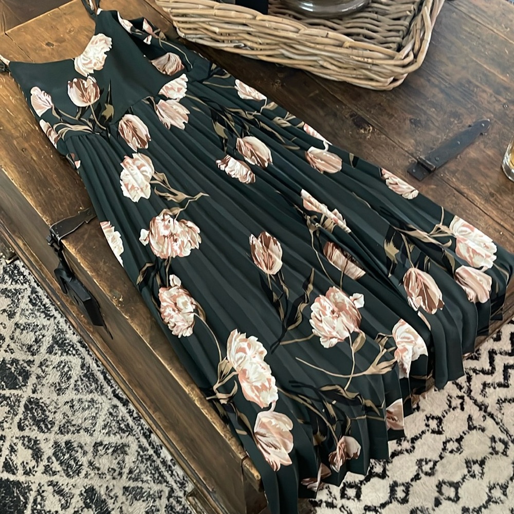 Short flower dress